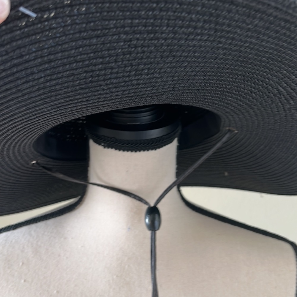 NEW Sun hat - Picture 2 of 3